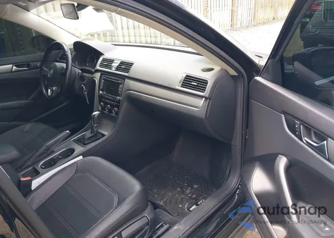 2015 Volkswagen Passat 2.0L Tdi Se from USA, damaged, VIN 1VWBV7A3XFC058603